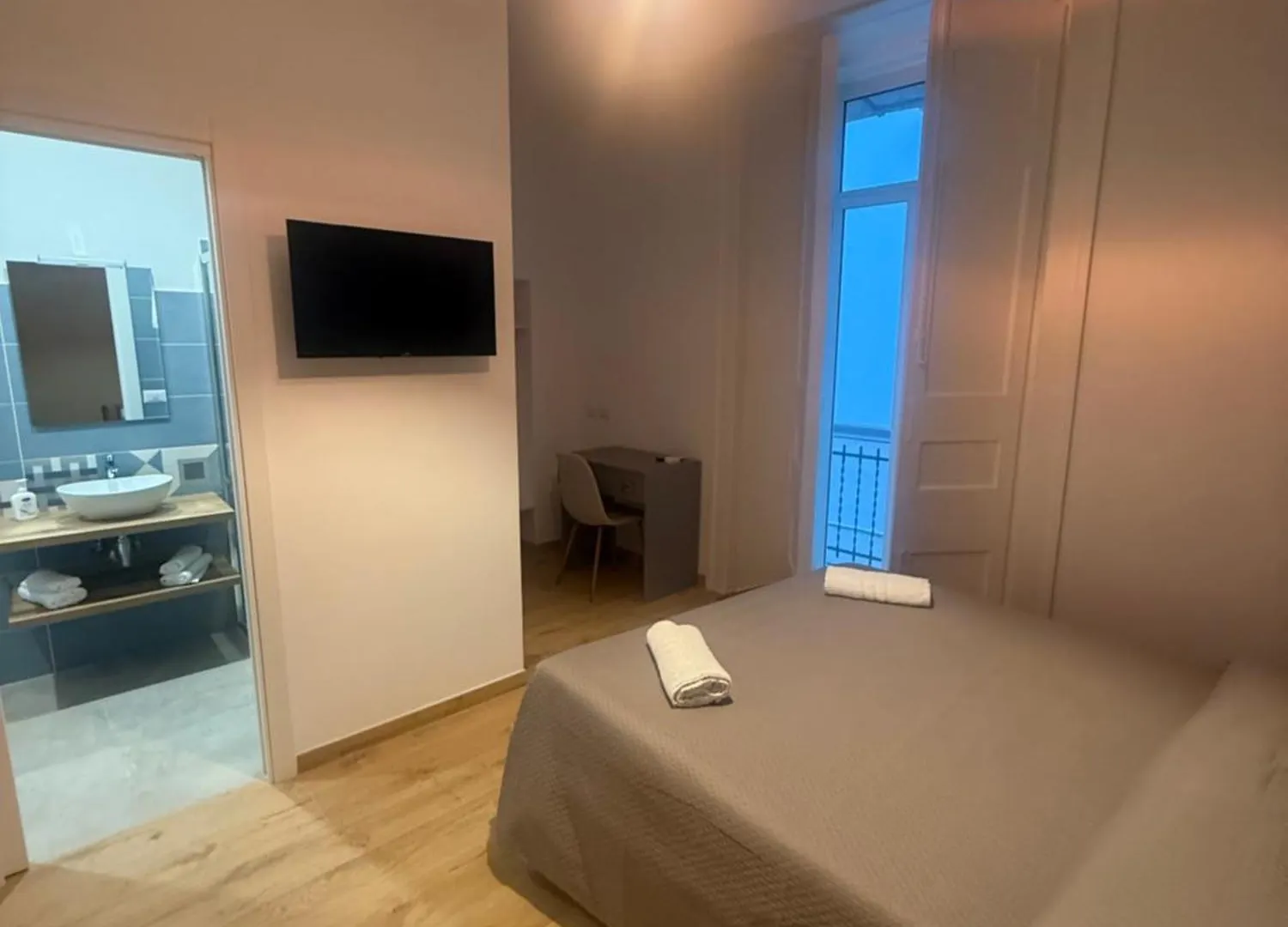 Home Salvator Rosa 67 Naples Guest house